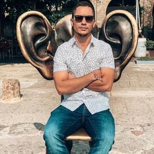 Meet your Posher, Edwin